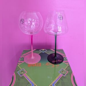 Elegant Pink and Black Wine Glass Set